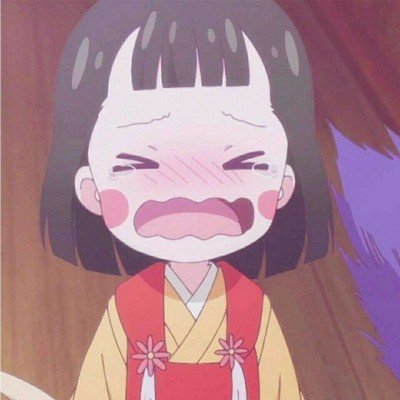 普京对送行人群微笑点头